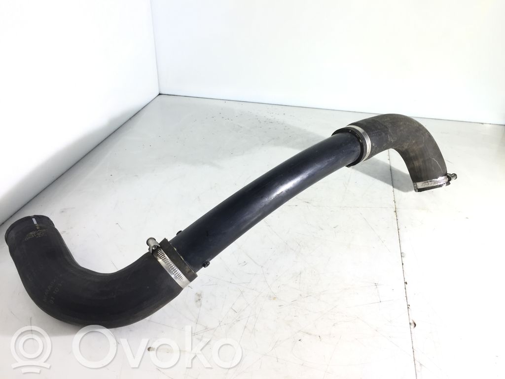 Välijäähdyttimen letku   GK316F073AB