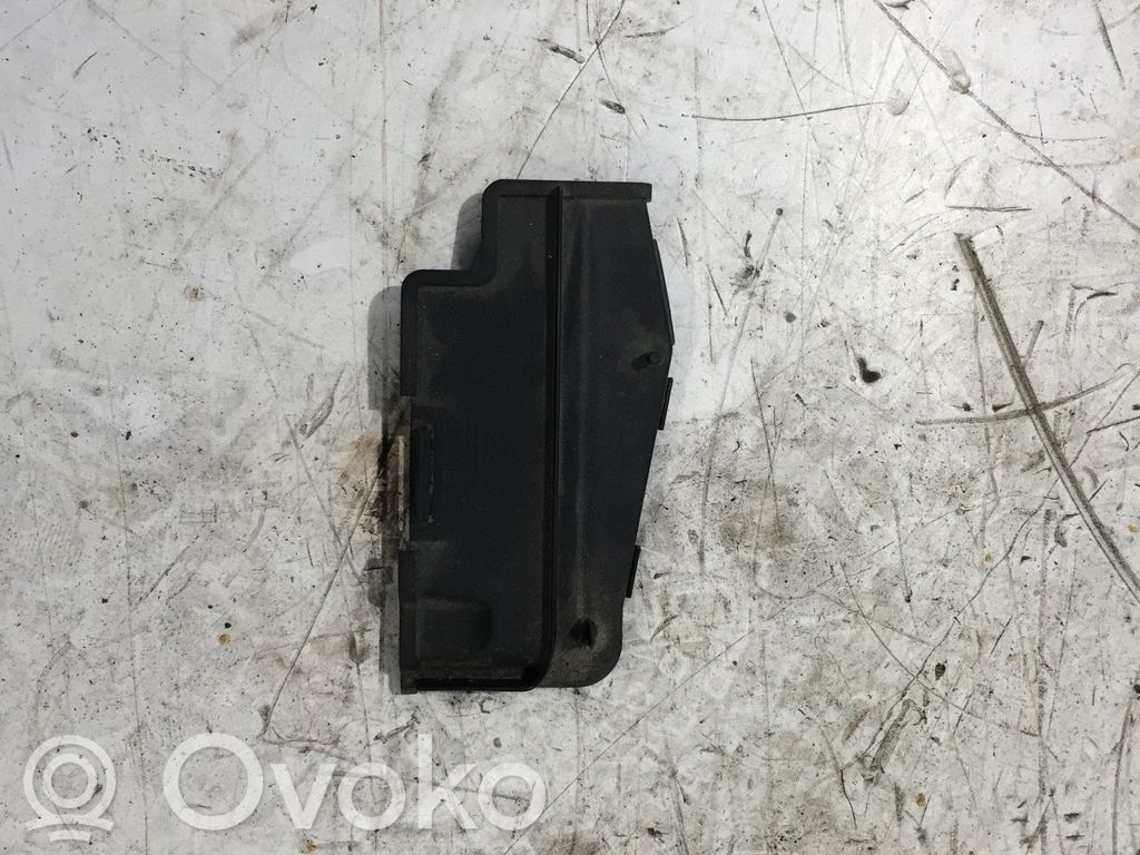 Inne części wnętrza samochodu   BK2T10N725BE