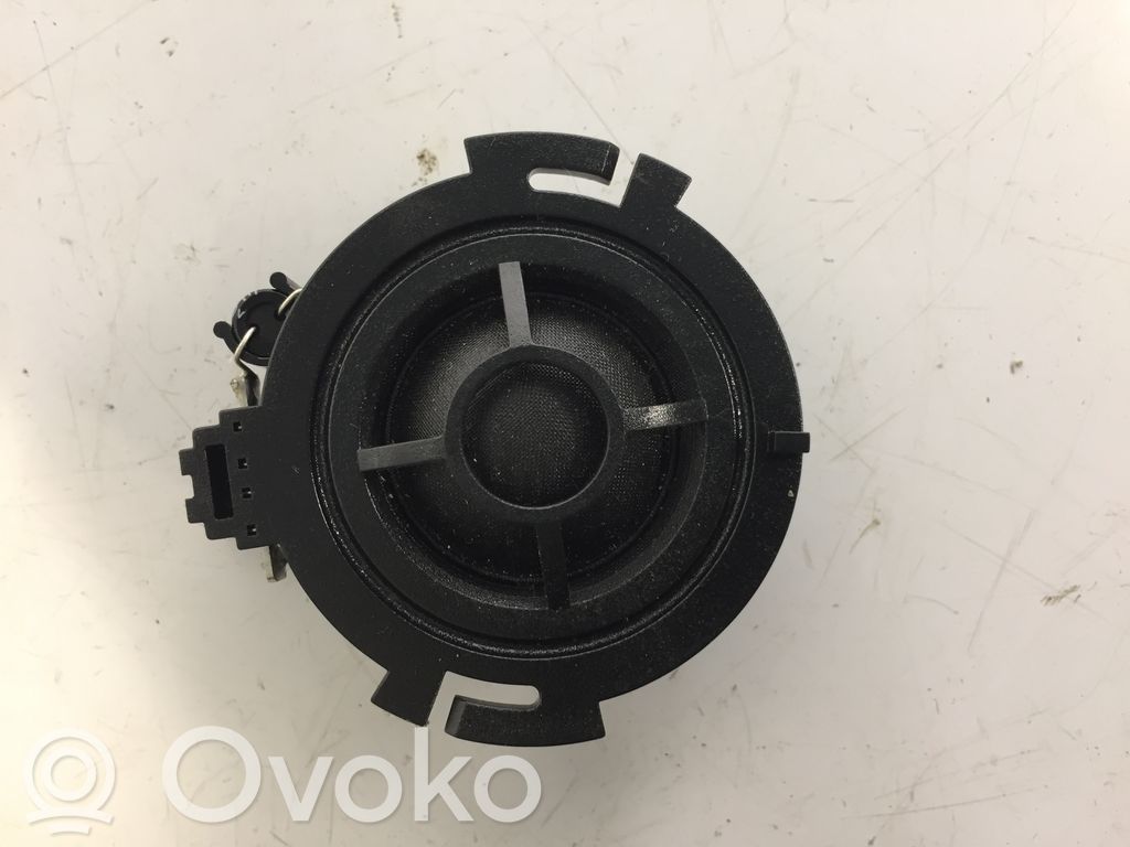 Audi Q5 SQ5 8R High frequency speaker in the rear doors 