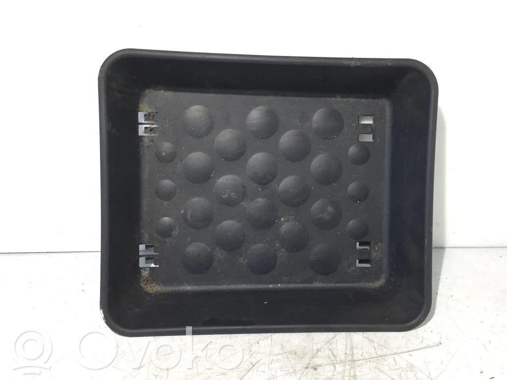 Peugeot Boxer Base de la consola del asiento del conductor 