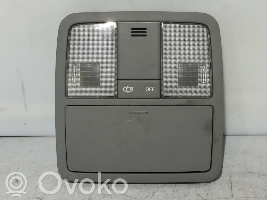 Toyota Auris E180 Front seat light 
