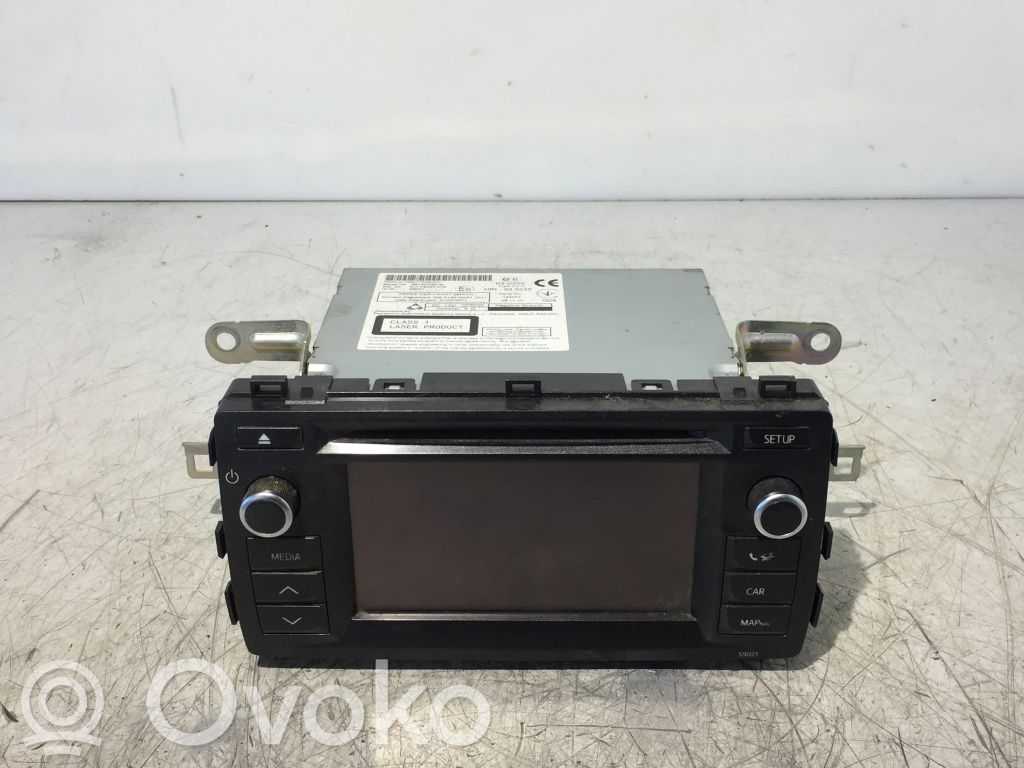Toyota Auris E180 Panel / Radioodtwarzacz CD/DVD/GPS 
