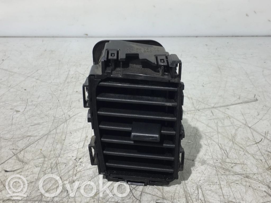 Toyota Proace Griglia di ventilazione centrale cruscotto 