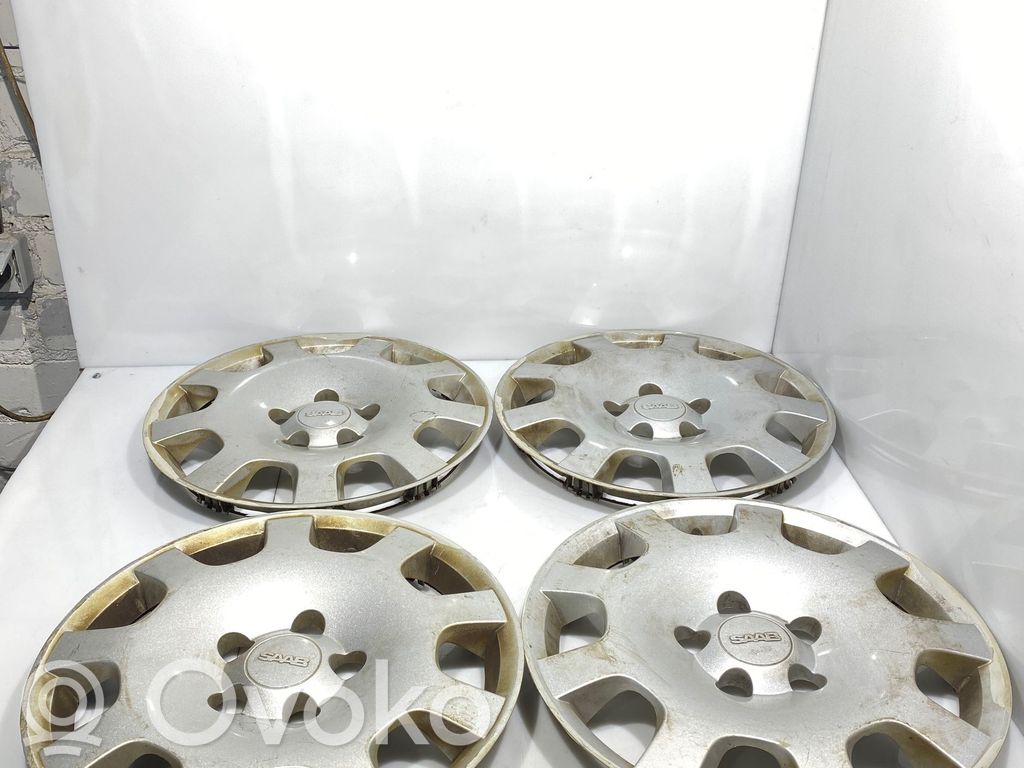 Saab 9-5 R15 wheel hub/cap/trim 