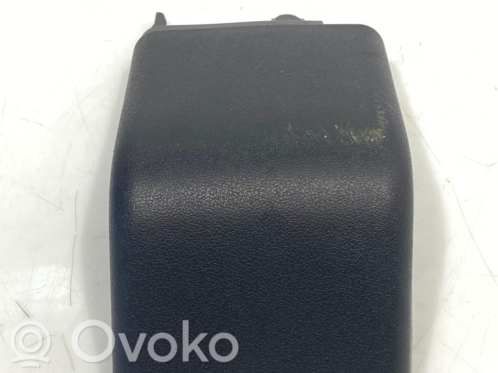Toyota RAV 4 (XA40) Osłona szyny fotela tylnego 