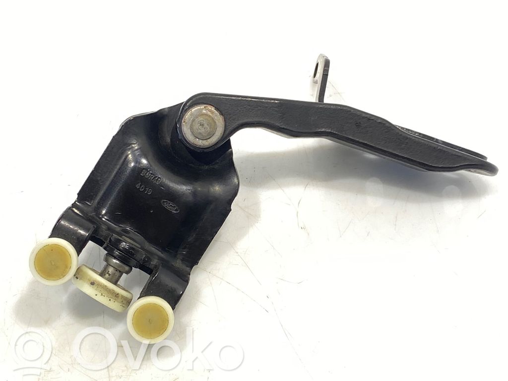 Sliding door upper roller guide/hinge   V25028