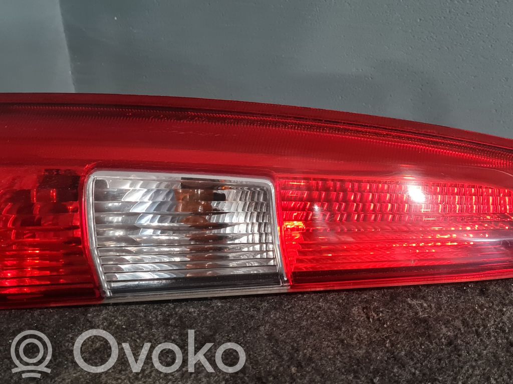 Volvo V70 Rear/tail lights 