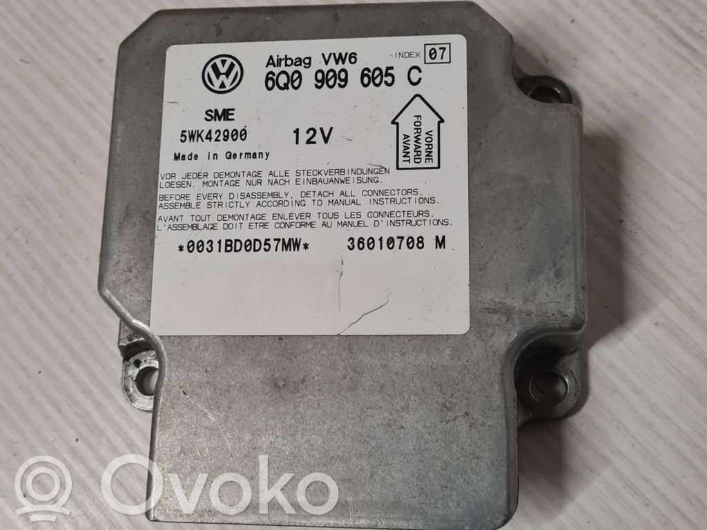 Volkswagen PASSAT B5.5 Airbag control unit/module 