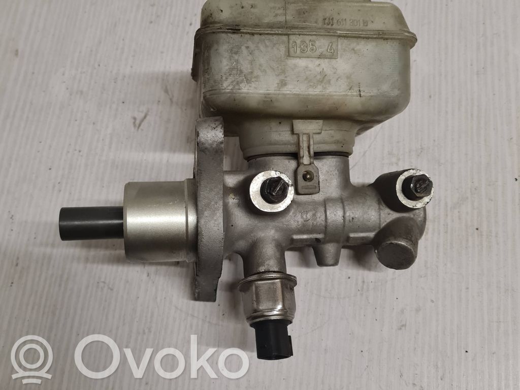 Volkswagen Golf IV Galvenais bremžu cilindrs 