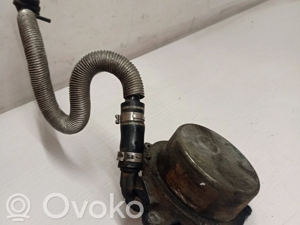 Audi A6 S6 C5 4B Alipainepumppu 