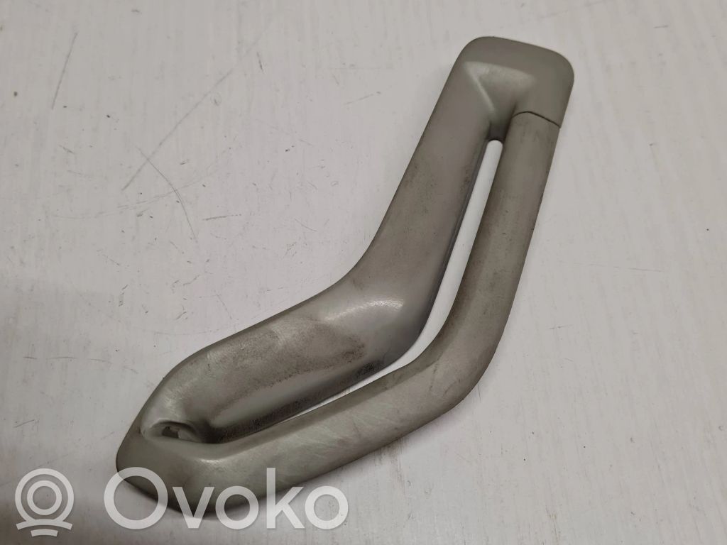 Volvo V70 Moldura del cinturón 