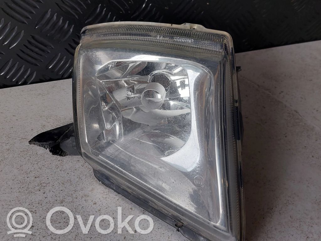 Peugeot 407 Światło przeciwmgłowe przednie 