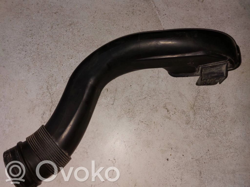 Peugeot 407 Ilmanoton kanavan osa 