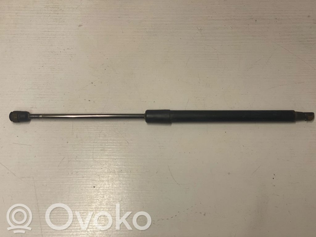 Volkswagen PASSAT B6 Amortyzator klapy tylnej bagażnika 
