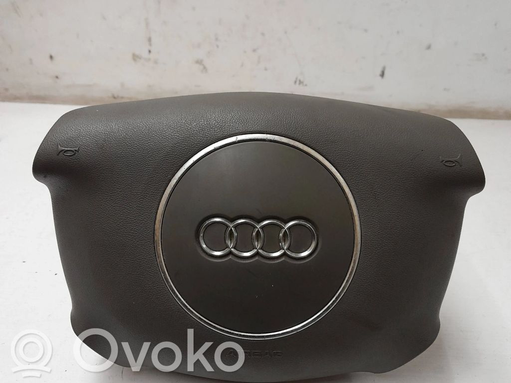 Audi A4 S4 B6 8E 8H Vairo oro pagalvė 