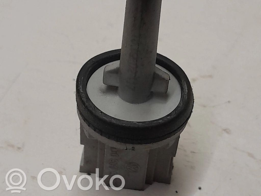 Audi A4 S4 B6 8E 8H Interior temperature sensor 