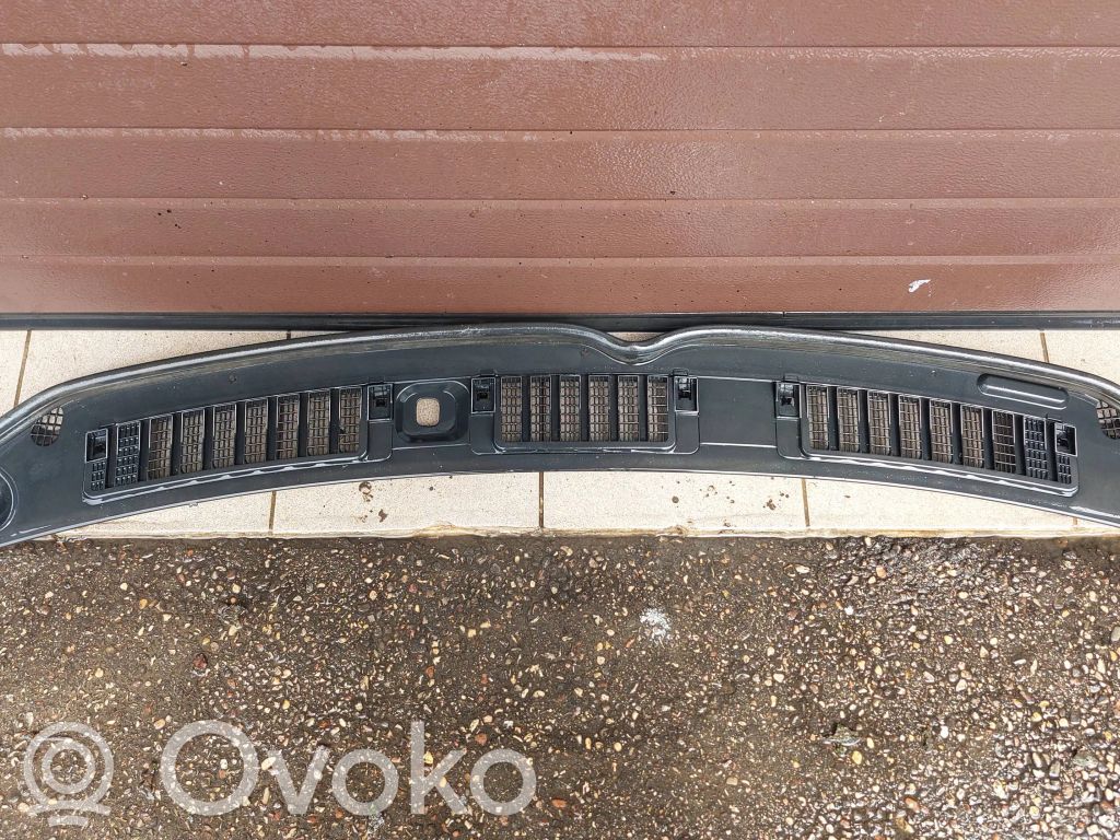 Citroen Jumpy Wiper trim 