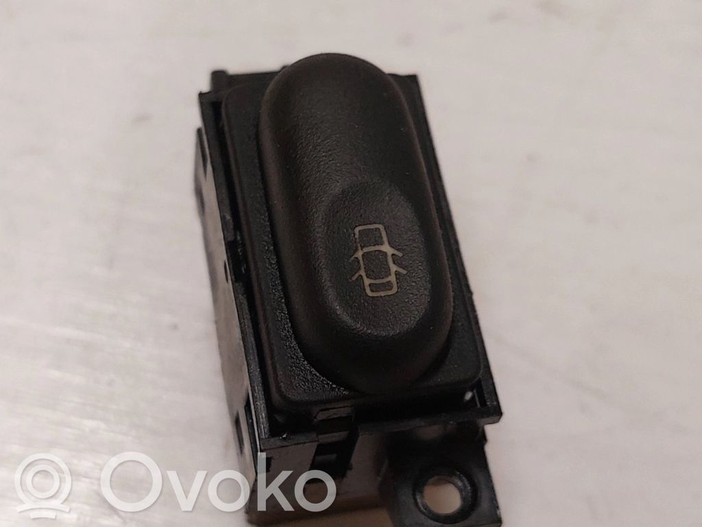 Renault Kangoo I Central locking switch button 