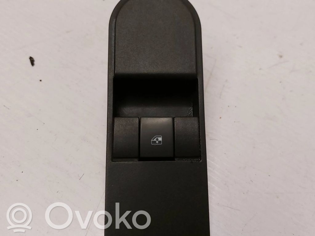 Opel Astra H Electric window control switch 