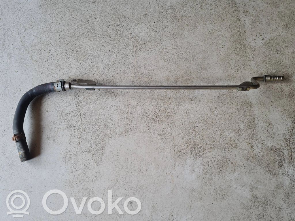 Volkswagen PASSAT CC Przewód paliwowy 