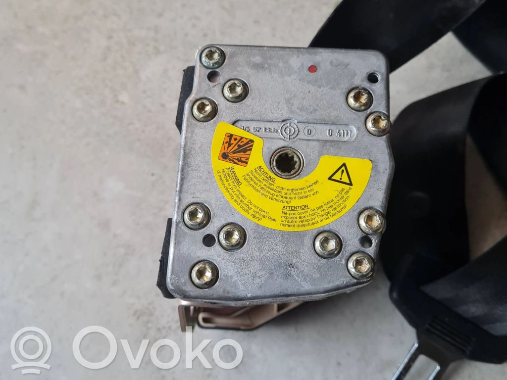 Audi A6 S6 C5 4B Cinturón trasero 