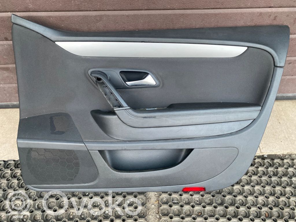 Volkswagen PASSAT CC Boczki / Poszycie drzwi przednich 