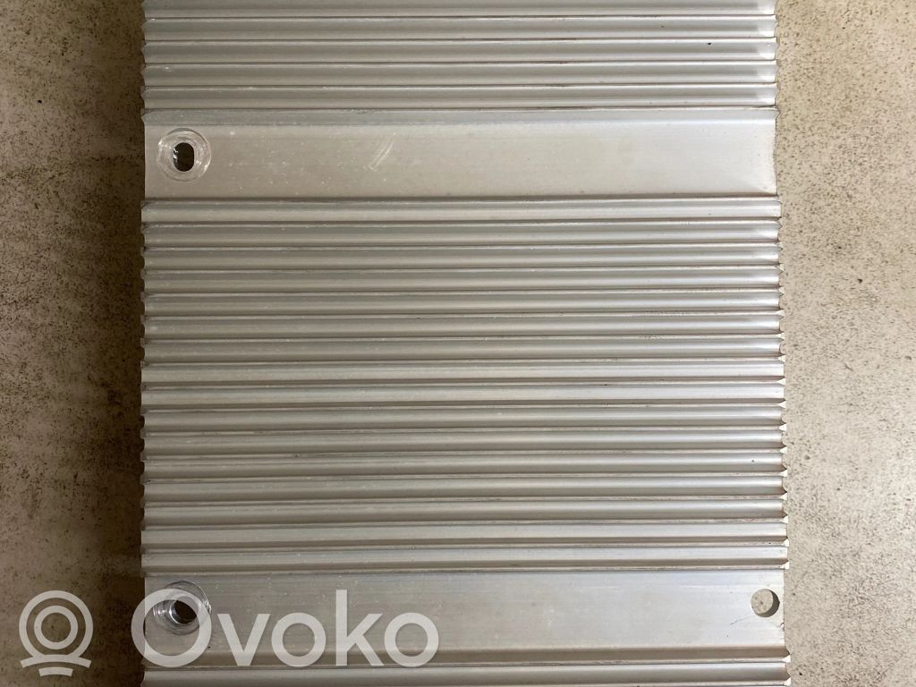 Volvo S40 Garso stiprintuvas 