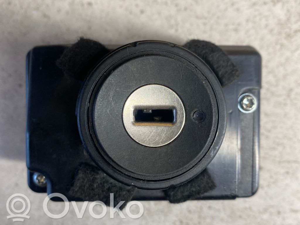 Volkswagen Phaeton Ignition lock 