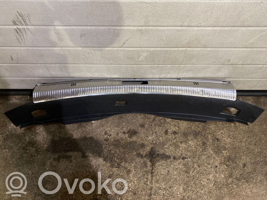Volkswagen Phaeton Protector del borde del maletero/compartimento de carga 