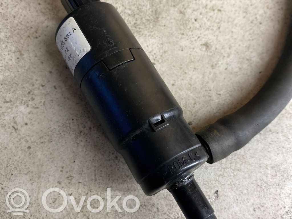 Audi A6 S6 C5 4B Pompa spryskiwacza lampy przedniej 