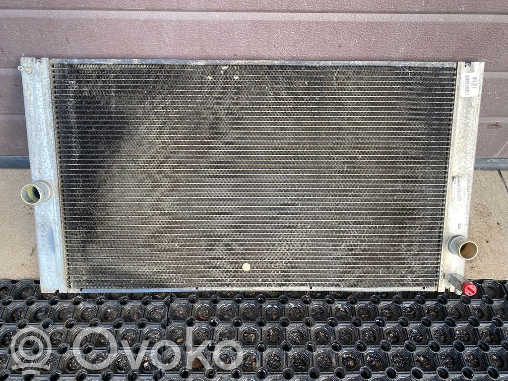 Volvo V50 Aušinimo skysčio radiatorius 