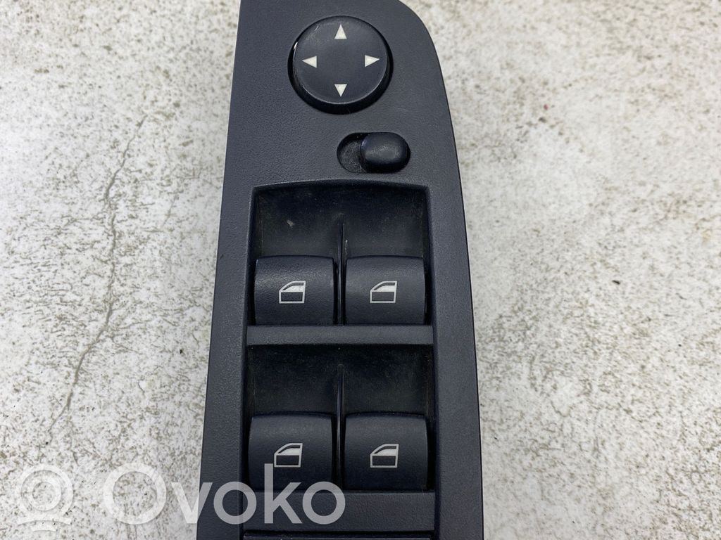 BMW 1 E81 E87 Electric window control switch 