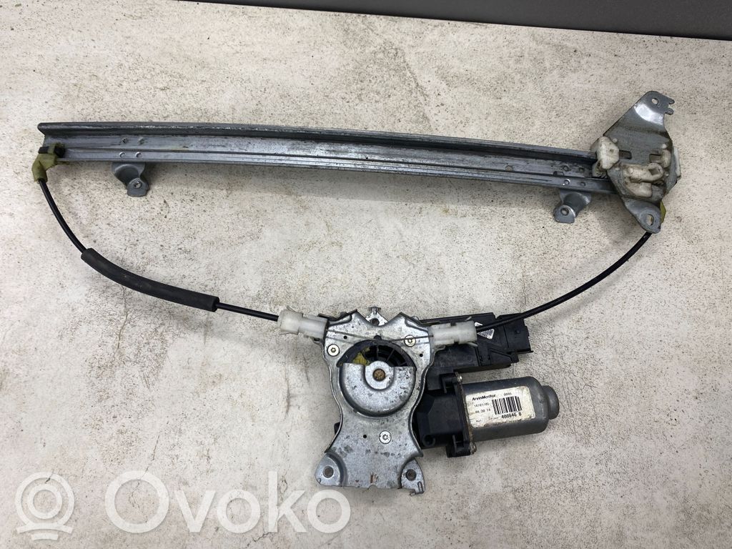 Nissan Pathfinder R51 Front door window regulator with motor 