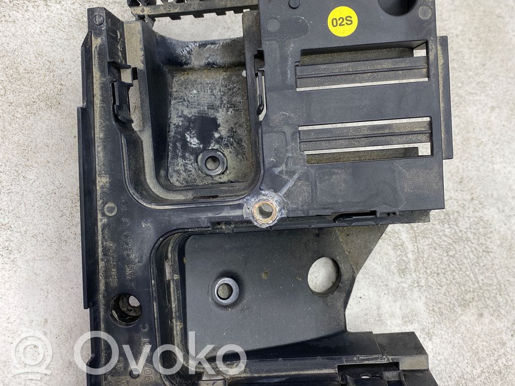 Volkswagen Golf V Module de fusibles 