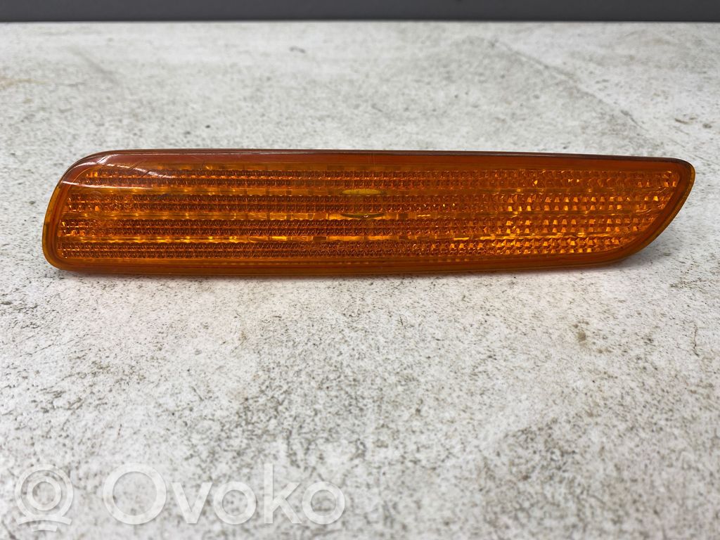 Volvo S40, V40 Reflector spate 