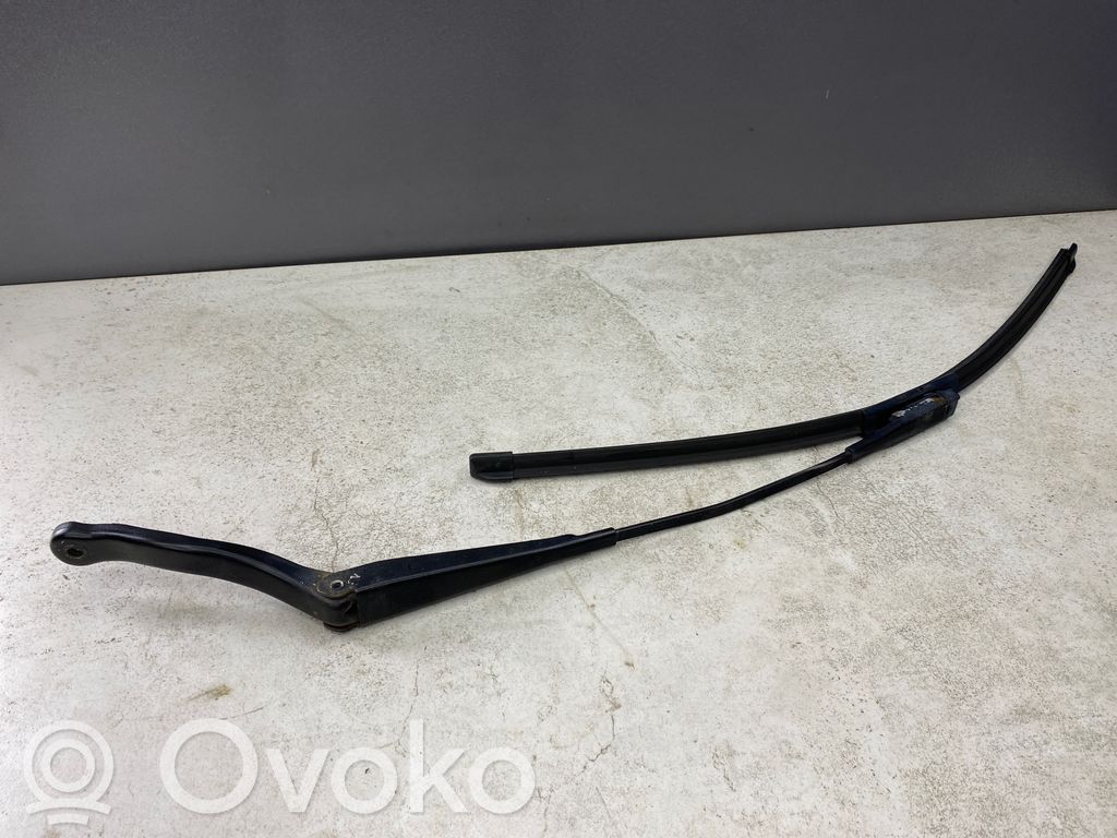 Opel Corsa D Wischerarm vorne 