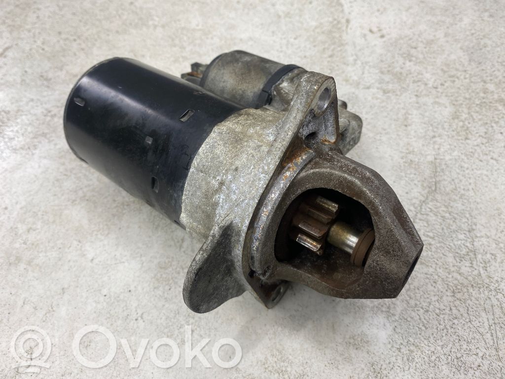 Opel Corsa D Rozrusznik 