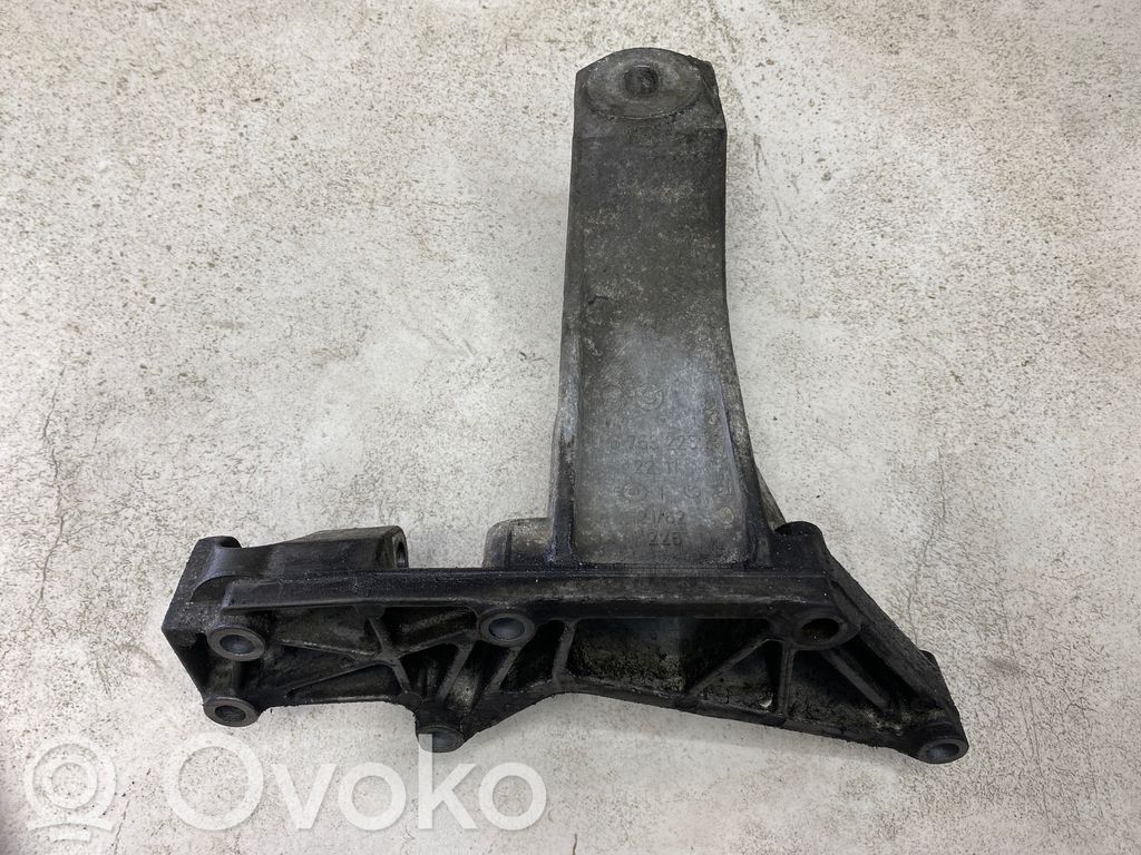 BMW 3 E46 Soporte de montaje del motor (Usadas) 