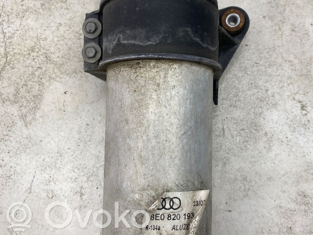 Audi A4 S4 B7 8E 8H Osuszacz powietrza klimatyzacji A/C 