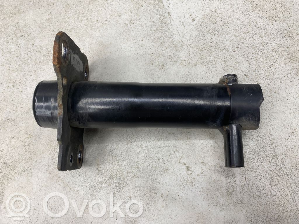 Audi A4 S4 B7 8E 8H Odbój / Amortyzator zderzaka przedniego 