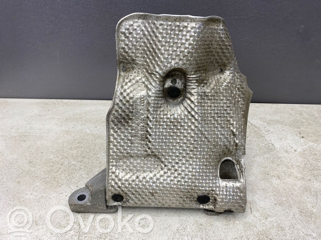 Audi A4 S4 B7 8E 8H Engine mounting bracket 