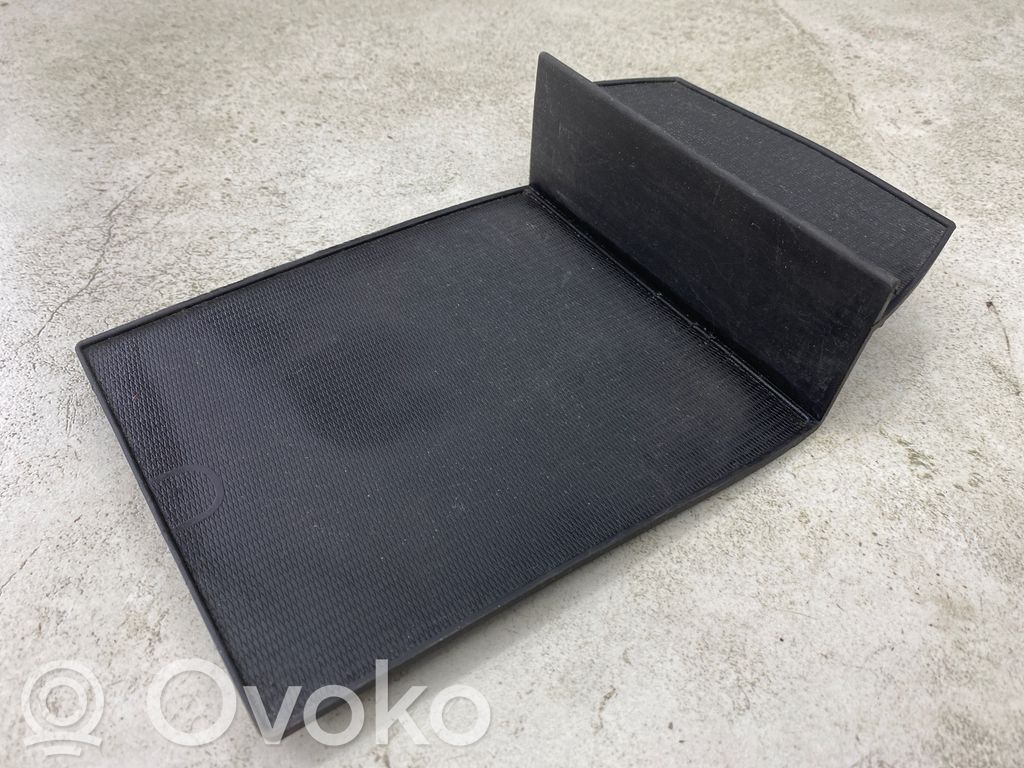 Volvo V70 Tapis de boîte à gants 