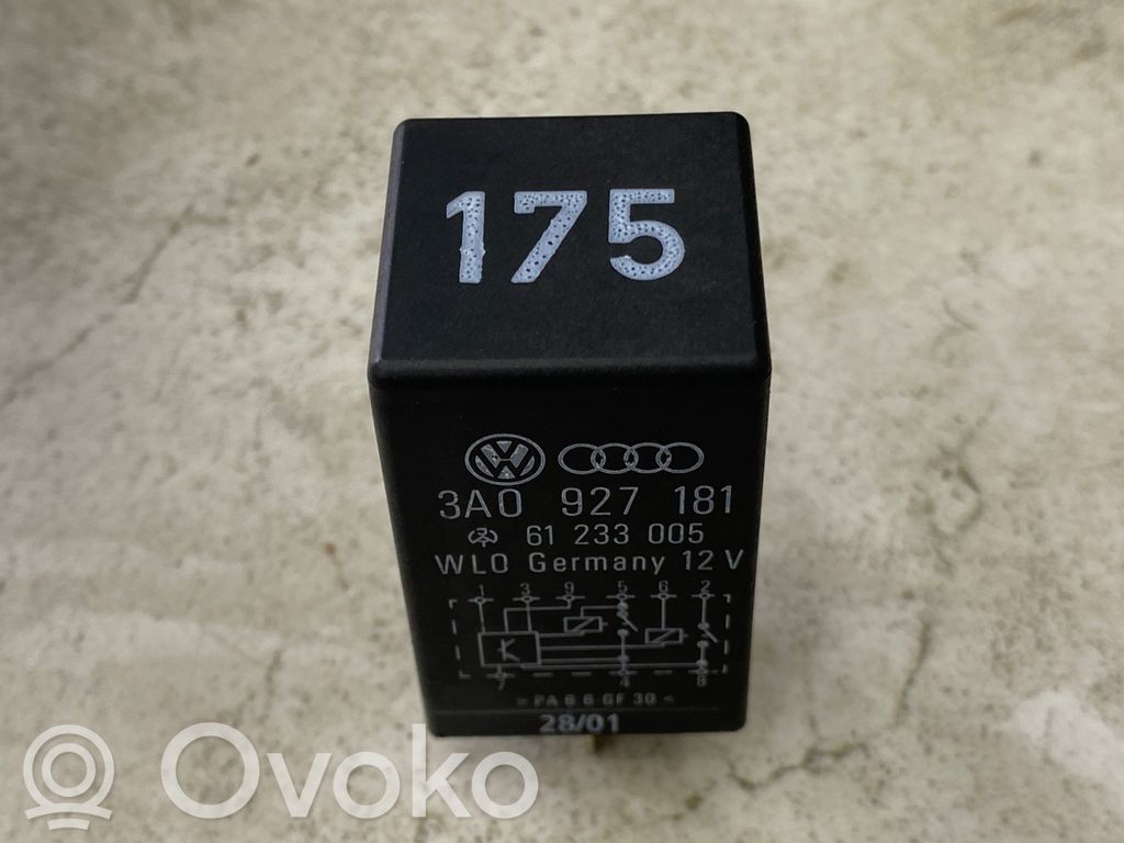 Audi A3 S3 8L Muu rele 