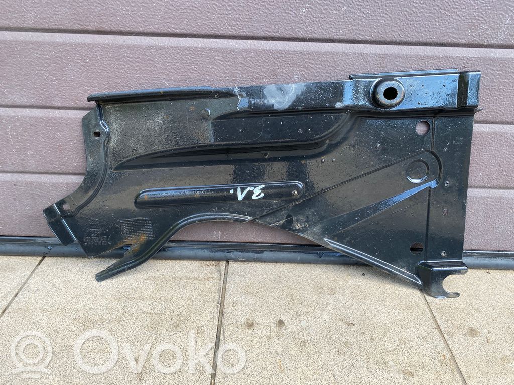 Audi A4 S4 B6 8E 8H Osłona tylna podwozia 