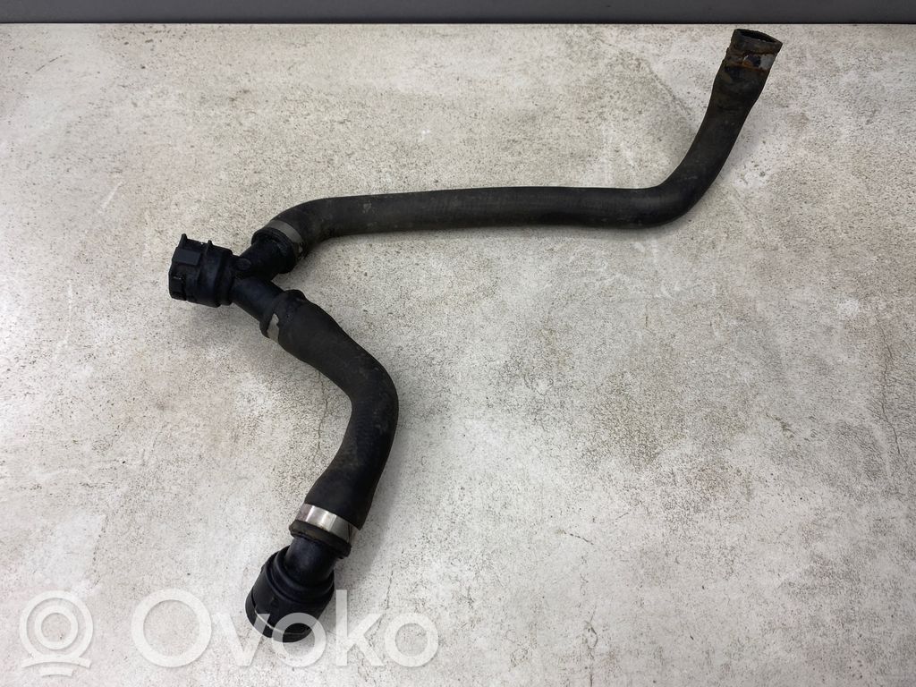 BMW 3 E90 E91 Engine coolant pipe/hose 