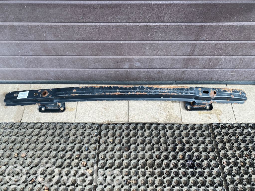 BMW 3 E90 E91 Aizmugurē bampera balka 