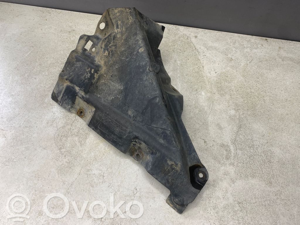 BMW 3 E90 E91 Priekinės važiuoklės dugno apsauga 