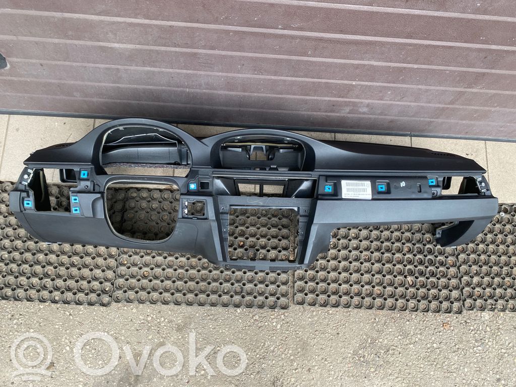 BMW 3 E90 E91 Panelė 