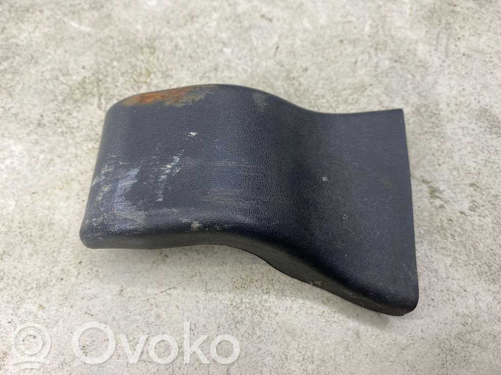 Volkswagen PASSAT B6 Inne elementy wykończenia bagażnika 