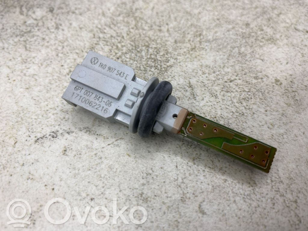 Volkswagen PASSAT B6 Sensor de temperatura interna 